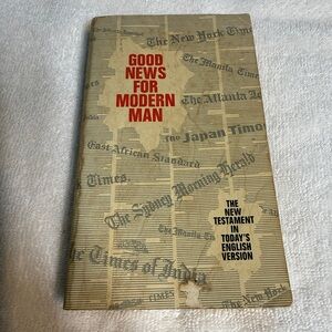 Good News for Modern Man - The New Testament (Beige Cover) Bible